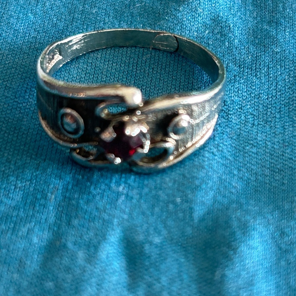 Vintage  Silver and Red Gemstone Ring